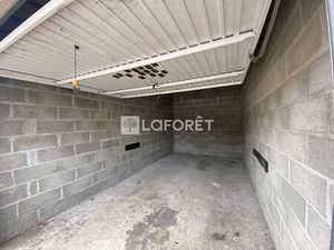 Parking / box Elbeuf 15 m2