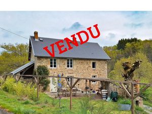 Vente maison 5 pièces 99 m² à Saint-Gervais-d'Auvergne (63390)  245 000 €