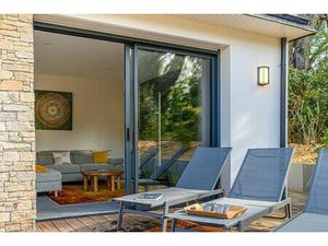 Maison de luxe de 6 pièces en location Baden  France