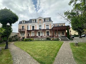 2 PIECES BAS DE CHATOU