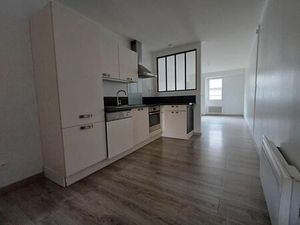 Location appartement 2 pièces 47 m² à Voiron (38500)