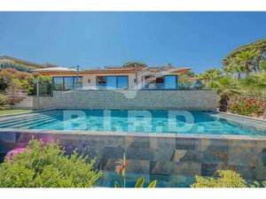 Villa de 6 pièces de luxe en location Sainte-Maxime  Provence-Alpes-Côte d'Azur