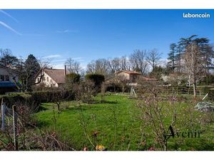 Terrain 1510 m² ECULLY