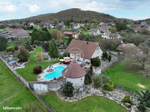 Pavillon 7 pièces 195 m²