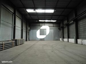 Local d'activité 545 m²