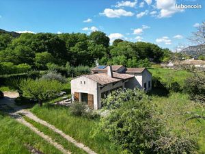 Villa 4 pièces 120 m²