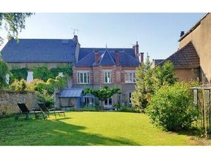 Maison 230 m² - 5/6 chambres + jardin - Autun centre ville