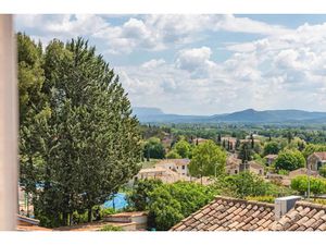Vente appartement 2 pièces 42 m² à Cadenet (84160)  150 000 €