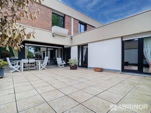 Vente appartement 4 pièces 106.92 m² à Villeneuve-d'Ascq (59491)  300 000 €