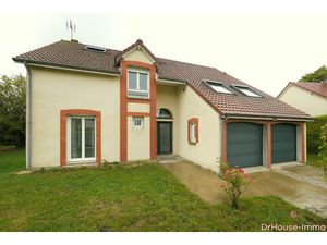 Vente maison 8 pièces 168 m² à Nogent-sur-Seine (10400)  274 900 €