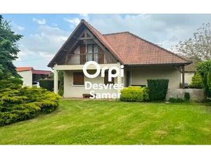 Maison Menneville m² T-5 à vendre  273 000 €