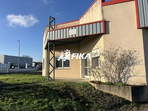 LOCAL D'ACTIVITE A VENDRE