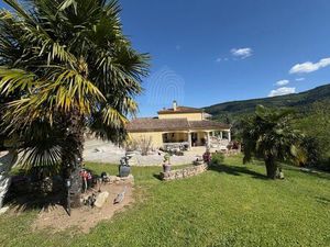 Vente maison 10 pièces 300 m² Annonay (07100)