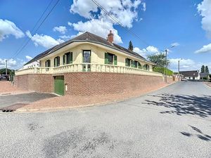 Vente maison 7 pièces 132 m² à Boué (02450)  149 000 €