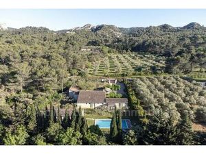 Villa de 5 pièces de luxe en location Saint-Rémy-de-Provence  France