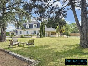 Vente villa 8 pièces 285 m² à Brignais (69530)  1 195 000 €