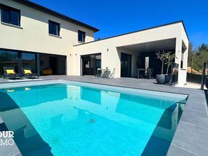 Vente villa 8 pièces 205 m² à La Tour-de-Salvagny (69890)  1 330 000 €