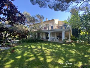 GARONS VILLA FAMILIALE RENOVEE DE TYPE 5 GARAGES ET DEPENDAN