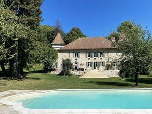Prestigieux château de 350 m2 en vente - Montanges  Auvergne-Rhône-Alpes
