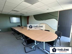 Vente bureau 1900m2 Montpellier (34080) - 4809300 € - Surface Privée