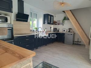 Vente maison 6 pièces 190 m² Bourgoin-Jallieu (38300)