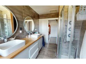 Maison Issel 135 m² T-4 à vendre  196 000 €