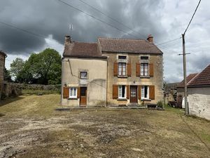 Vente maison 5 pièces 118 m² à Semur-en-Auxois (21140)  155 000 €