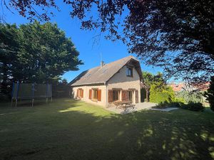 Maison T7 Neuvy-en-Dunois à vendre