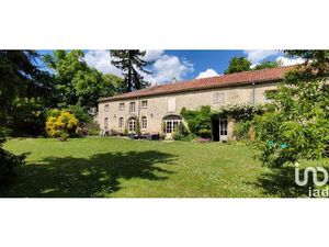 Vente maison 7 pièces 217 m² Blanzay-sur-Boutonne (17470)
