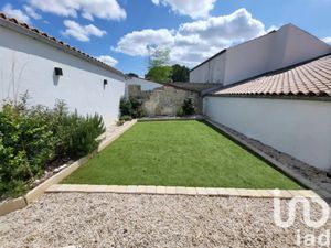 Vente maison 4 pièces 88 m² à Longeves (17230)  254 000 €