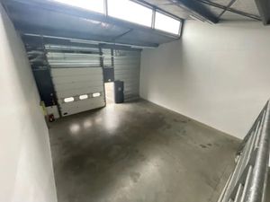 A louer - à partir de 137 m² avec bureaux aménagés