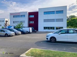 REF1402 EPINAL - ESPACE BUREAU 270 M² DIVISIBLE- A LOUER