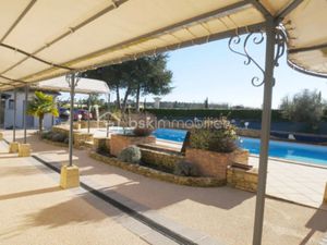 Vente propriété 7 pièces 316 m² à La Douze (24330)  732 000 €