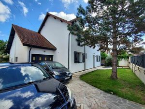 Maison de luxe 3 chambres en location à Chelles  Île-de-France