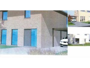 Villa à vendre avec jardin et 3 chambres   Biévène (RWC39535)