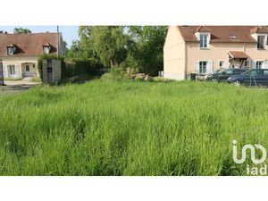 Vente terrain 721 m² à Crouy-sur-Ourcq (77840)  79 000 €