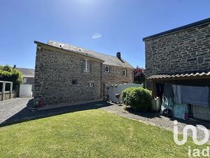 Vente maison 5 pièces 203 m² à Saint-Sauveur-la-Pommeraye (50510)  298 000 €