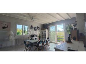 MAISON INDIVIDUELLE AVEC PISCINE + STUDIO INDEPENDANT