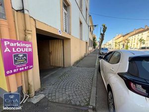 Garage 15 m² Montigny Les Metz