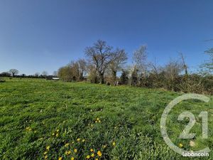 Terrain 1 073 m² Louge Sur Maire