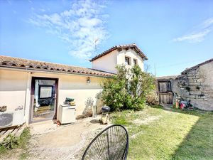 Achat Maison 2 pièces 33m² ST CANNAT 13760