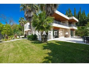 Vente maison 8 pièces 349m2 Marseille 8eme (13008) - 2490000 € - Surface Privée