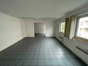 A VENDRE BUREAUX 122 M2 COMPIEGNE CENTRE-VILLE