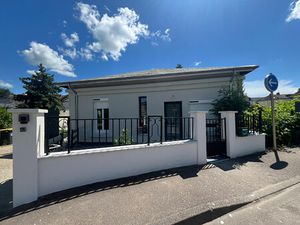 À louer   Bureau indépendant au sein d'un espace professionnel moderne à Paray-le-Monial