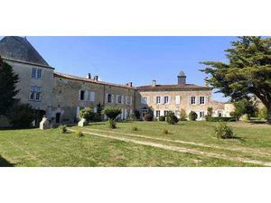 Château Beauvoir-sur-Niort (79)