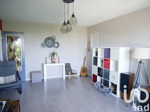 Vente appartement 4 pièces 82 m² à Epinay-sur-Seine (93800)  205 000 €
