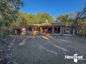 Maison indviduelle 4 pièces dont 3 chambres entre Mons et Callian