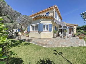 Vente maison 10 pièces 245 m² à Rochefort-du-Gard (30650)  685 000 €