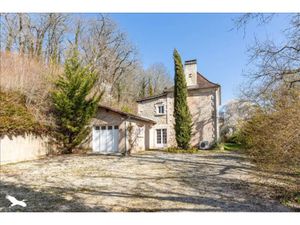 Vente maison 7 pièces 149 m² à Savignac-les-Eglises (24420)  289 250 €