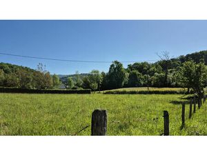 Vente terrain 2131m2 Bessuéjouls 12500 - 69000 € - Surface Privée